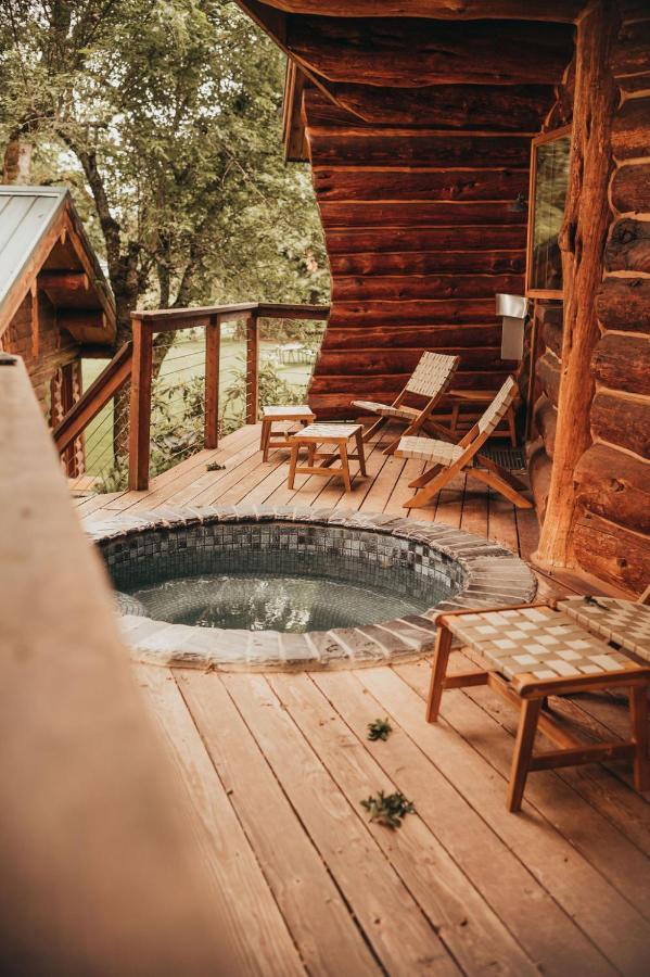 Wilder And Pine Riverside Cabins Stevenson Экстерьер фото